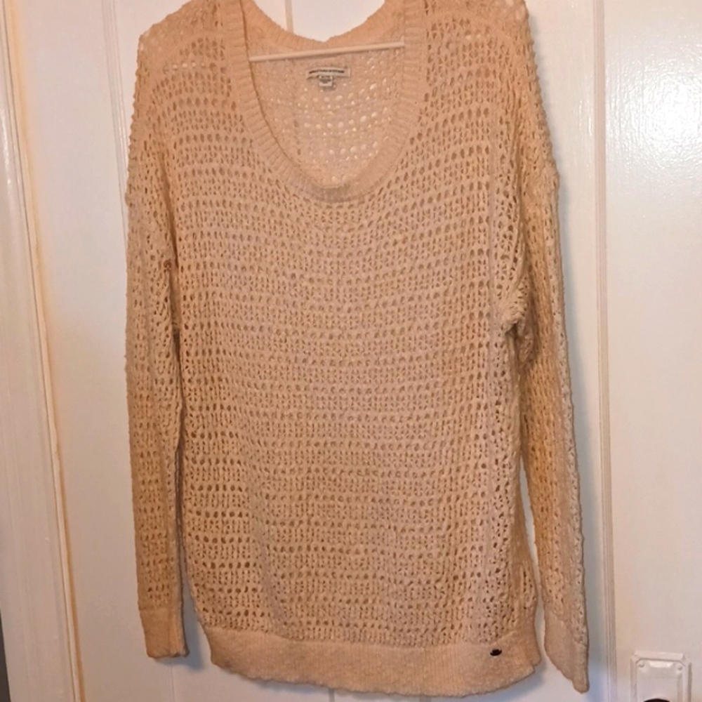 American Eagle Sweater 🤍